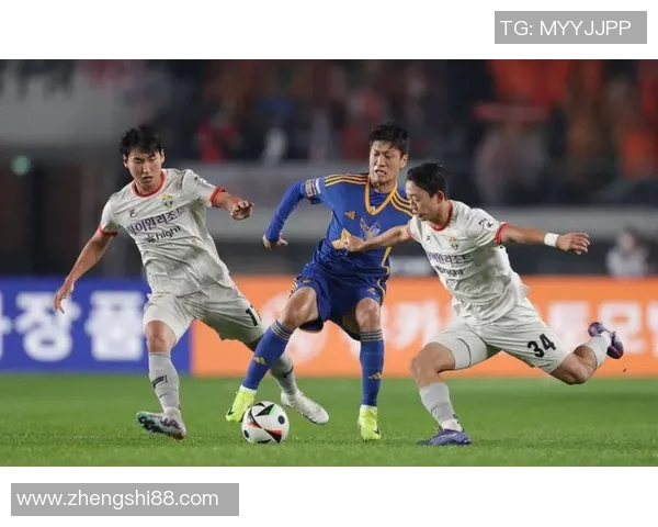 全北现代与釜山现代激战在即谁将赢得这场韩超巅峰对决